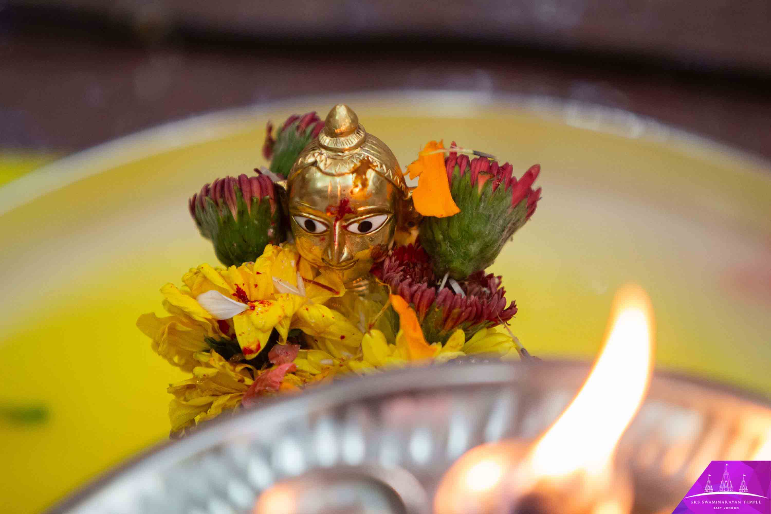 ©1987-2017 SKS Swaminarayan Temple East London